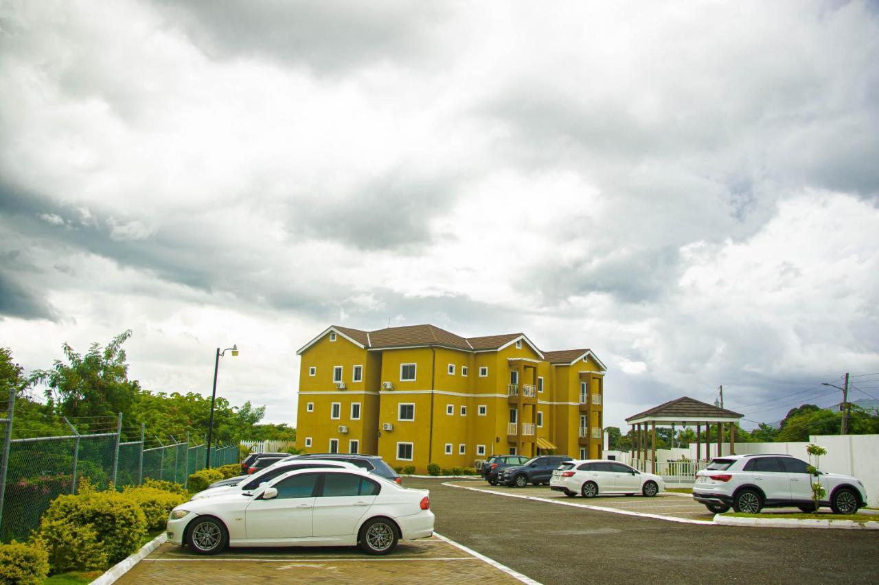 Comfort Homes คิงส์ตัน ภายนอก รูปภาพ