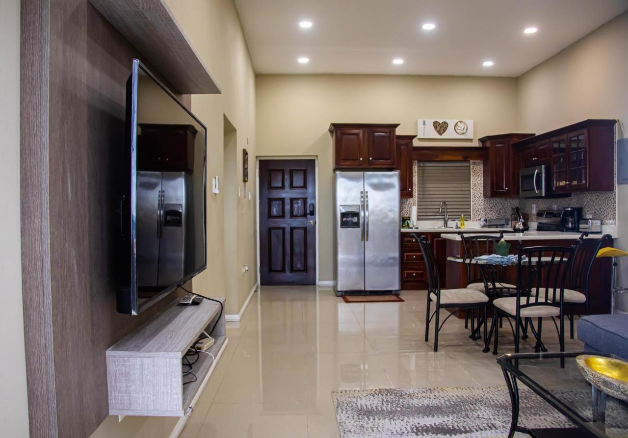 Comfort Homes คิงส์ตัน ภายนอก รูปภาพ